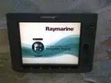 Recherche lecteur carte raymarine radar etc
