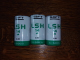 piles saft lithium LSH 14 3.6 v  trois piles vendues séparément. jamais servies