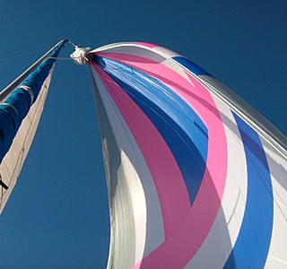 Voiles en couleurs