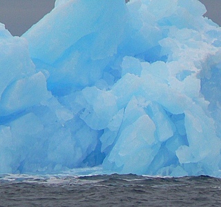Banquises, icebergs et neiges d'ici ou d'ailleurs