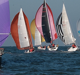 Sous spi dans la brise