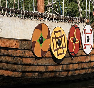 Voiles, coques, ponts et apparaux de vieux gréements 
