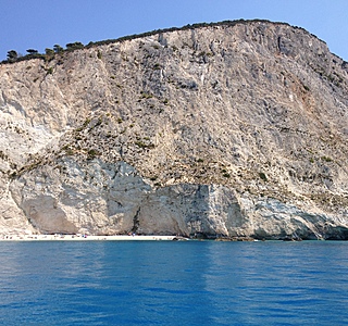 Falaises et reliefs vus du bateau