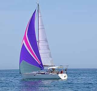 Oceanis 37