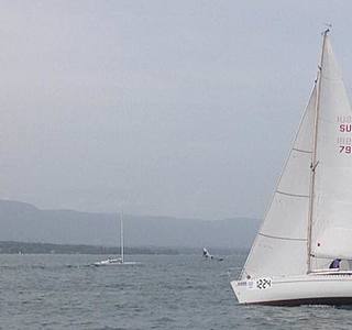 Comet 28 Race (gréement lac)