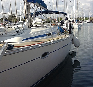 Bavaria 37