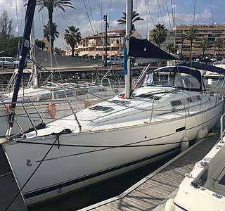 Oceanis Clipper 323