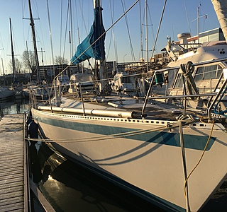 Sweden Yachts 38