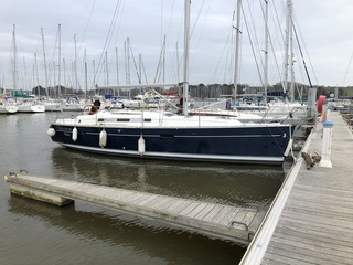 Oceanis 34