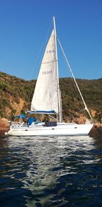 Bavaria 37